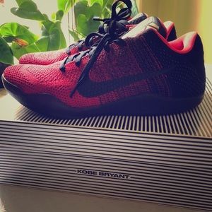 KOBE XI “Achilles”